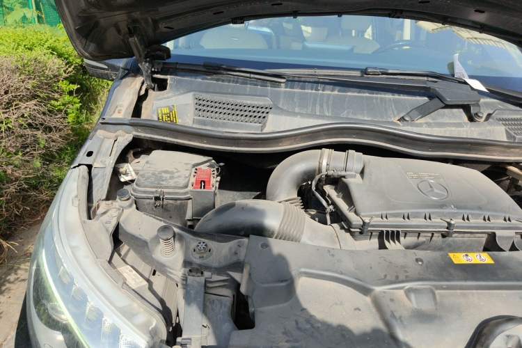 Used Mercedes-Benz V-Class 2018 V 260 L Prestige Extended Version China VI Engine Bay Right