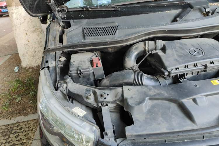 Used Mercedes-Benz V-Class 2018 V 260 Avantgarde Edition China V Engine Bay Right