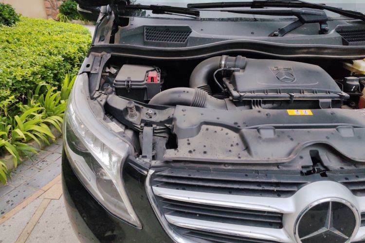 Used Mercedes-Benz V-Class 2018 V 260 L Prestige Extended Version China VI Engine Bay Right