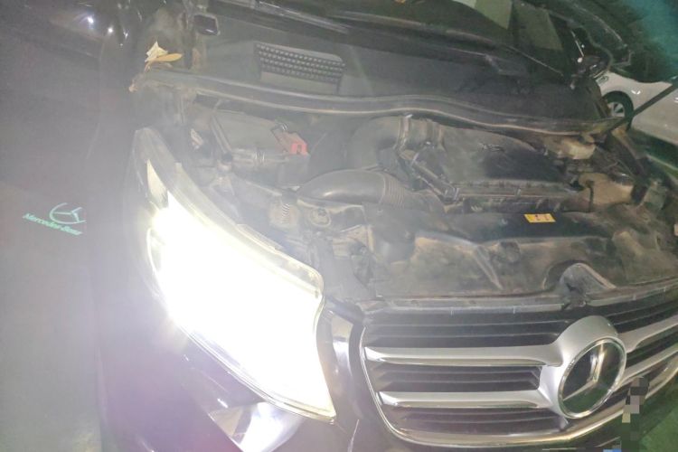 Used Mercedes-Benz V-Class 2018 V 260 Prestige Edition China VI Engine Bay Right