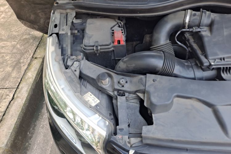 Used Mercedes-Benz V-Class 2018 V 260 Avantgarde Edition China V Engine Bay Right