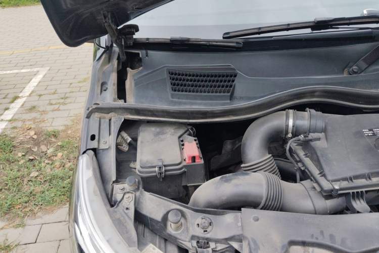 Used Mercedes-Benz V-Class 2018 V 260 L Prestige Extended Version China V Engine Bay Right
