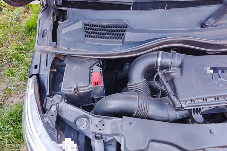 Used Mercedes-Benz V-Class 2018 V 260 L Prestige Extended Version China V Engine Bay Right