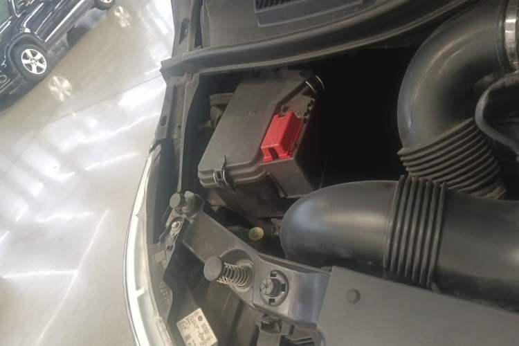Used Mercedes-Benz V-Class 2018 V 260 L Prestige Extended Version China VI Engine Bay Right