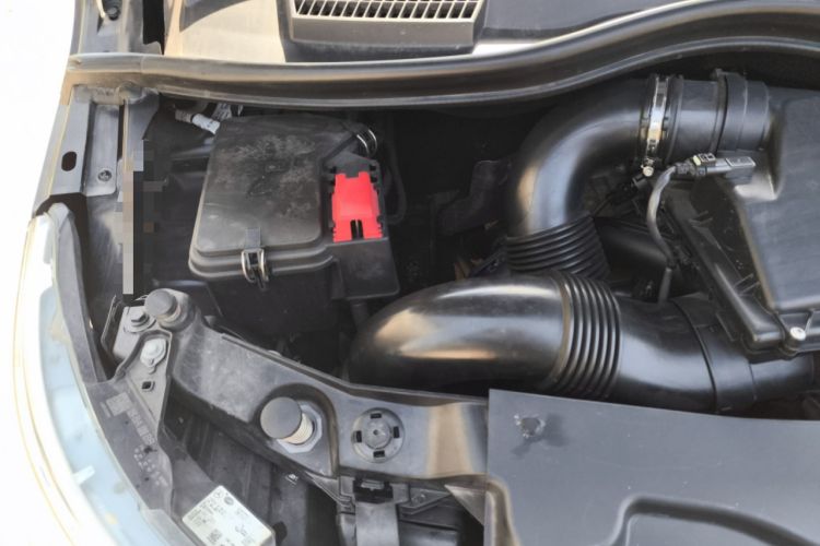 Used Mercedes-Benz V-Class 2018 V 260 Prestige Edition China VI Engine Bay Right