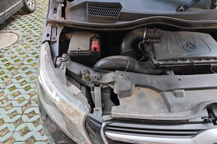 Used Mercedes-Benz V-Class 2018 V 260 Prestige Edition China V Engine Bay Right