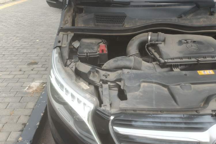 Used Mercedes-Benz V-Class 2018 V 260 L Prestige Extended Version China V Engine Bay Right