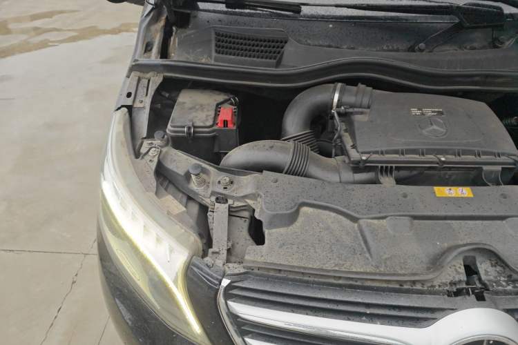 Used Mercedes-Benz V-Class 2018 V 260 L Prestige Extended Version China VI Engine Bay Right