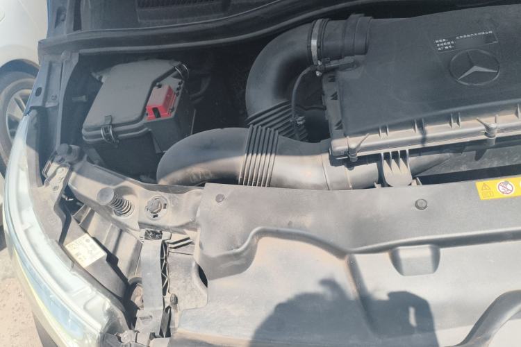 Used Mercedes-Benz V-Class 2018 V 260 Avantgarde Edition China VI Engine Bay Right