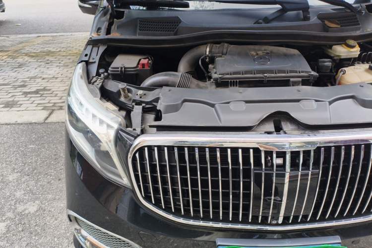 Used Mercedes-Benz V-Class 2018 V 260 Prestige Edition China VI Engine Bay Right