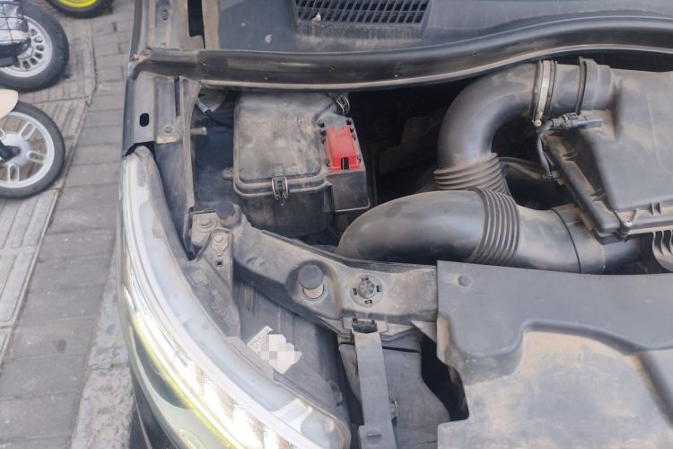 Used Mercedes-Benz V-Class 2018 V 260 Avantgarde Edition China V Engine Bay Right