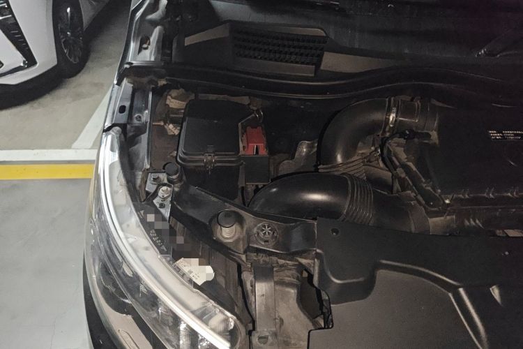 Used Mercedes-Benz V-Class 2018 V 260 L Prestige Extended Version China VI Engine Bay Right