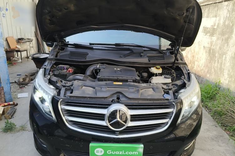 Used Mercedes-Benz V-Class 2018 V 260 L Prestige Extended Version China VI Engine Bay
