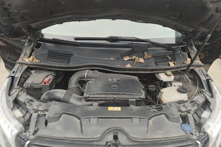 Used Mercedes-Benz V-Class 2018 V 260 Prestige Edition China VI Engine Bay
