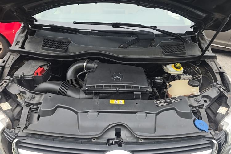 Used Mercedes-Benz V-Class 2018 V 260 L Prestige Extended Version China V Engine Bay