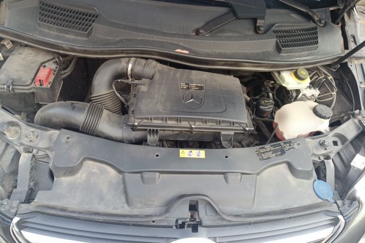 Used Mercedes-Benz V-Class 2018 V 260 Prestige Edition China VI Engine Bay