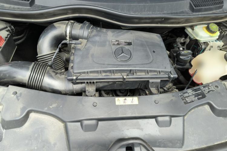 Used Mercedes-Benz V-Class 2018 V 260 Prestige Edition China VI Engine Bay