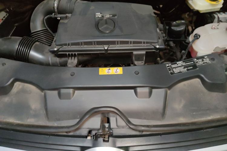 Used Mercedes-Benz V-Class 2018 V 260 L Prestige Extended Version China VI Engine Bay