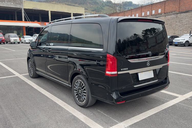 Used Mercedes-Benz V-Class 2018 V 260 Prestige Edition China VI Exterior 1