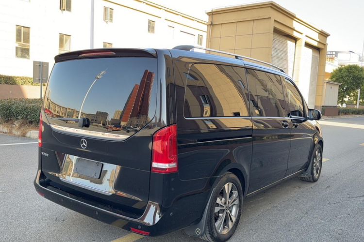 Used Mercedes-Benz V-Class 2018 V 260 Avantgarde Edition China VI Exterior 1