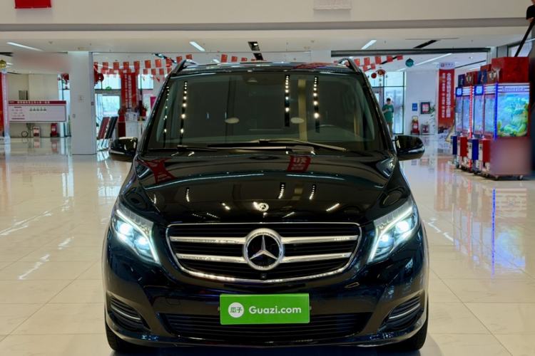Used Mercedes-Benz V-Class 2018 V 260 Prestige Edition China VI Exterior 3