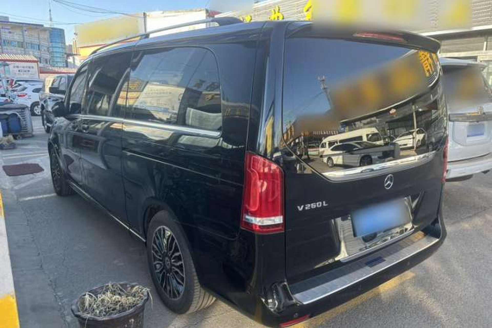 Used Mercedes-Benz V-Class 2018 V 260 L Prestige Extended Version China VI Exterior 3