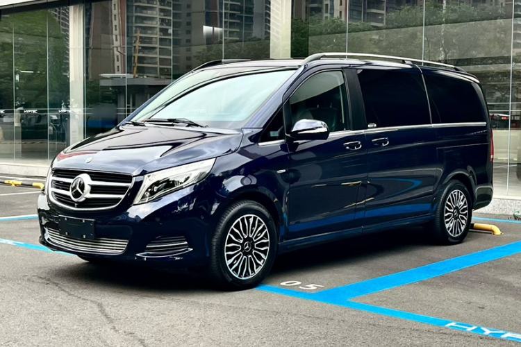 Used Mercedes-Benz V-Class 2018 V 260 Prestige Edition China V Exterior 4