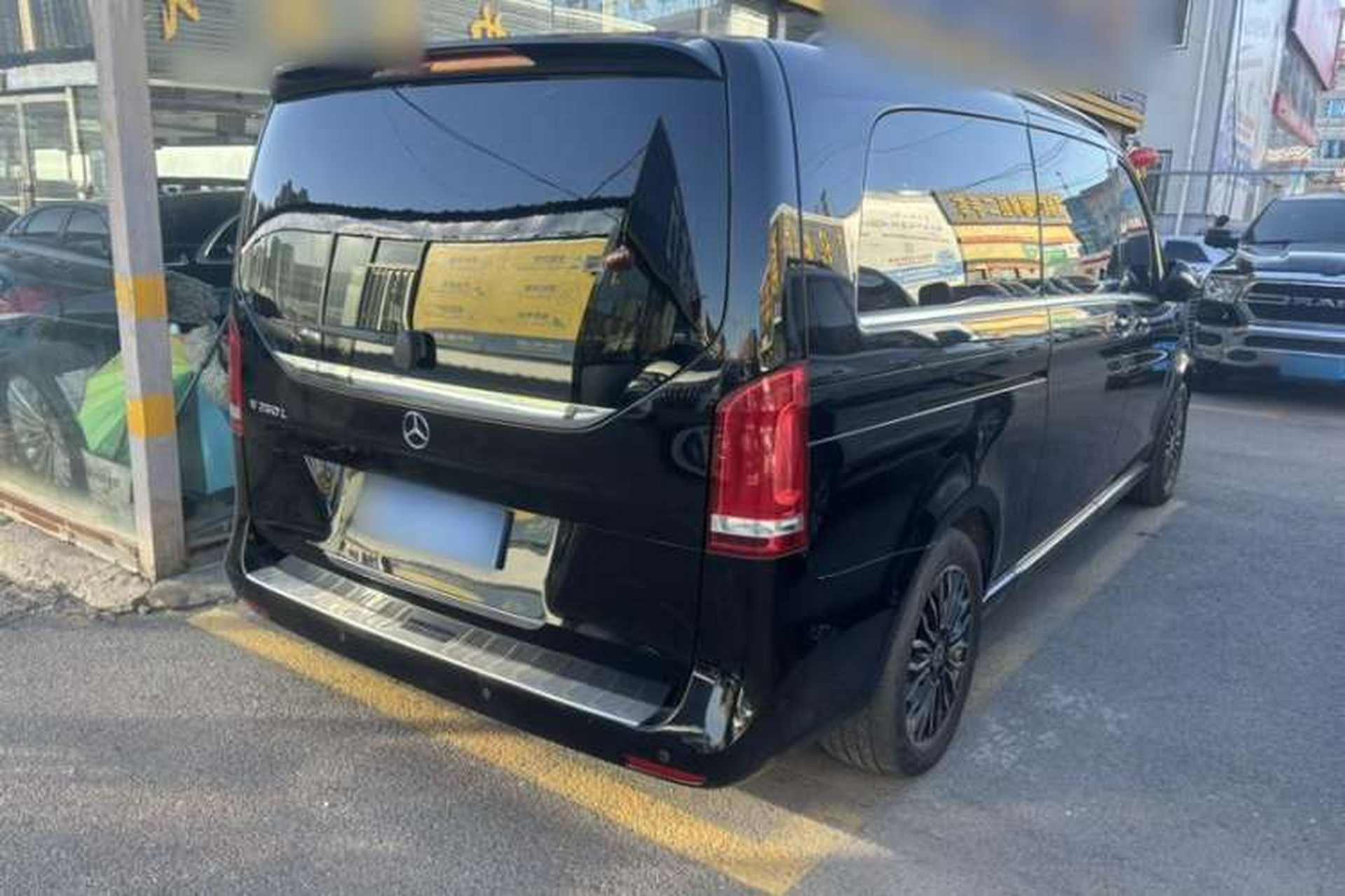 Used Mercedes-Benz V-Class 2018 V 260 L Prestige Extended Version China VI Exterior 4