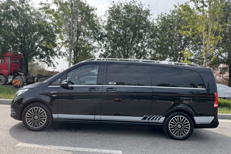 Used Mercedes-Benz V-Class 2018 V 260 L Prestige Extended Version China VI Exterior 4