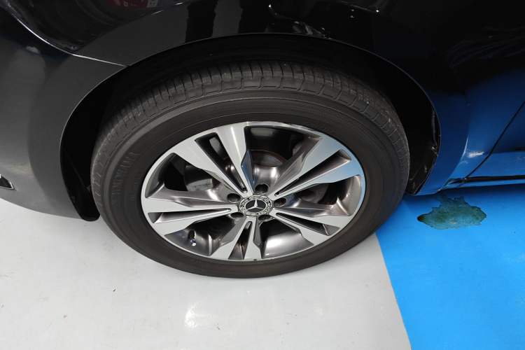 Used Mercedes-Benz V-Class 2018 V 260 Avantgarde Edition China VI Exterior 4