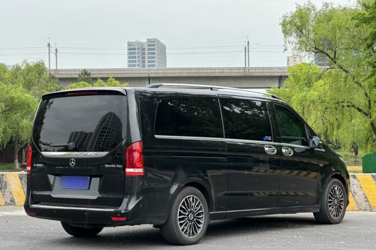 Used Mercedes-Benz V-Class 2018 V 260 L Prestige Extended Version China VI Exterior 6