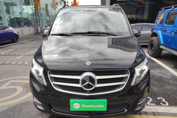 Used Mercedes-Benz V-Class 2018 V 260 Prestige Edition China VI Front