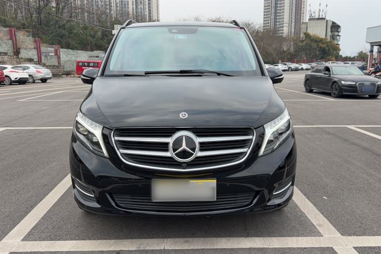 Used Mercedes-Benz V-Class 2018 V 260 Prestige Edition China VI Front