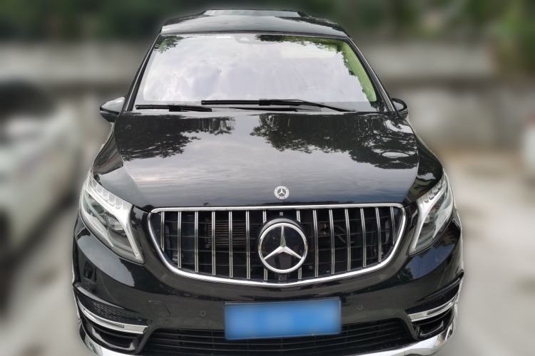 Used Mercedes-Benz V-Class  Front