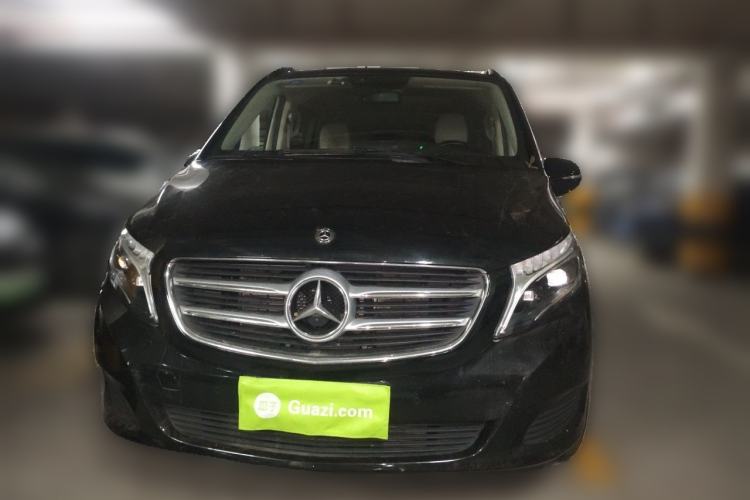 Used Mercedes-Benz V-Class 2018 V 260 Avantgarde Edition China VI Front