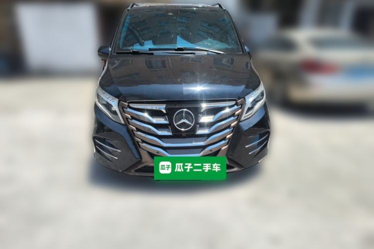 Used Mercedes-Benz V-Class  Front