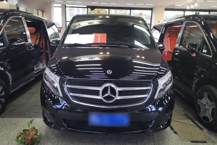 Used Mercedes-Benz V-Class 2018 V 260 Avantgarde Edition China V Front
