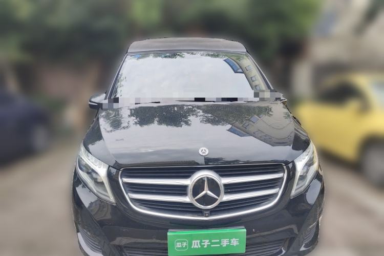 Used Mercedes-Benz V-Class  Front