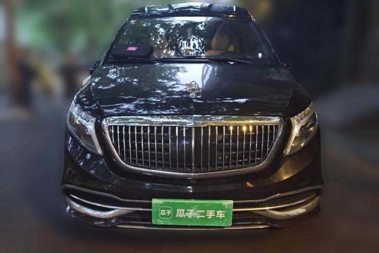 Used Mercedes-Benz V-Class  Front