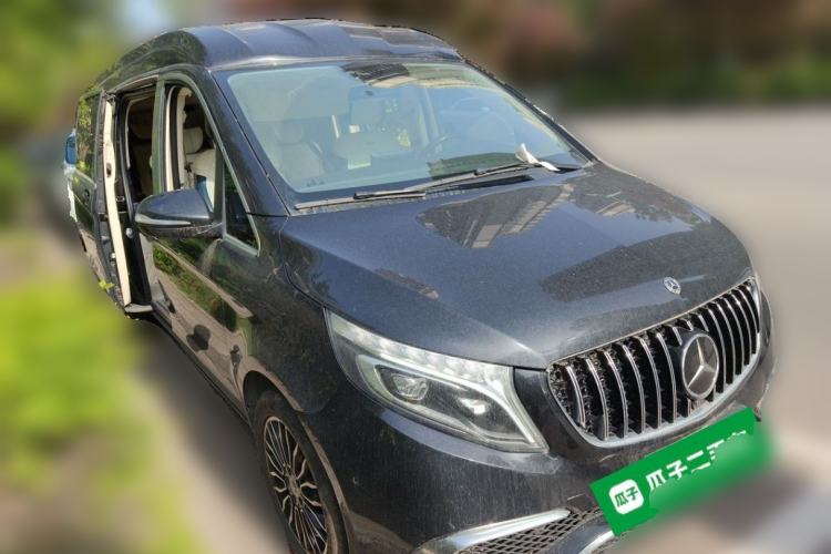 Used Mercedes-Benz V-Class 2018 V 260 L Prestige Extended Version China VI Front Right 45 Deg