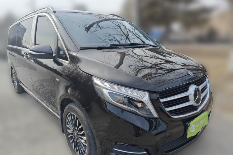 Used Mercedes-Benz V-Class 2018 V 260 L Prestige Extended Version China V Front Right 45 Deg