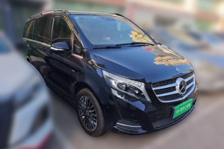 Used Mercedes-Benz V-Class 2018 V 260 Prestige Edition China VI Front Right 45 Deg