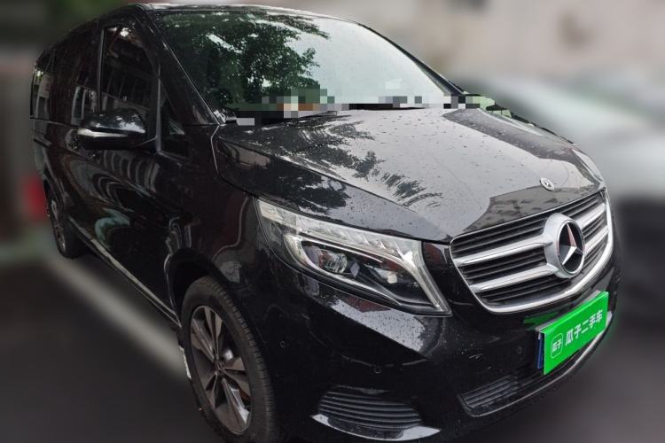 Used Mercedes-Benz V-Class 2018 V 260 Avantgarde Edition China VI Front Right 45 Deg