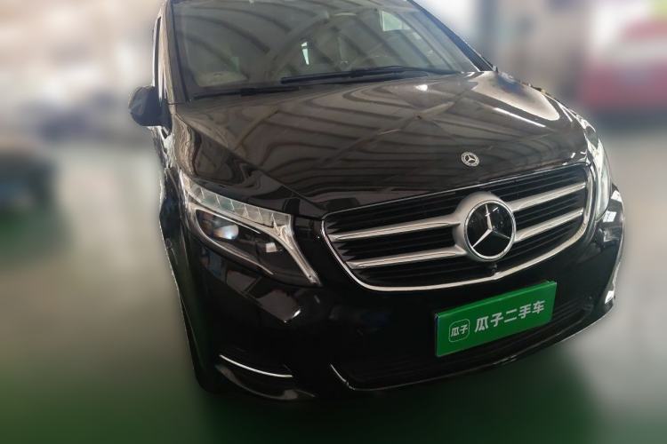 Used Mercedes-Benz V-Class 2018 V 260 L Prestige Extended Version China V Front Right 45 Deg