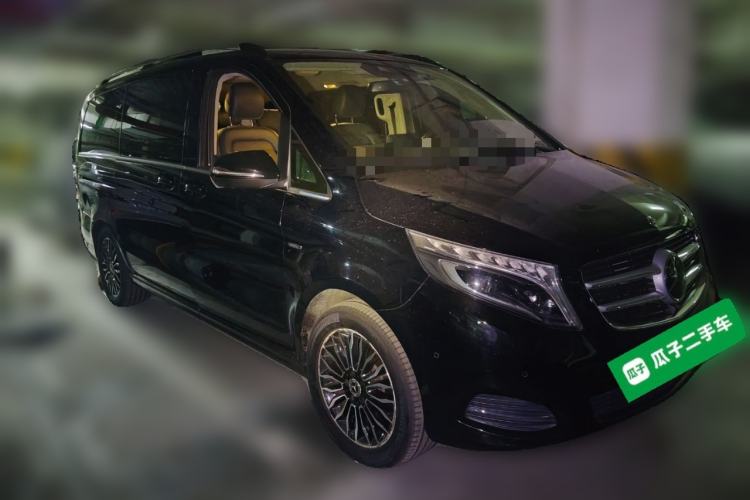 Used Mercedes-Benz V-Class 2018 V 260 Prestige Edition China VI Front Right 45 Deg