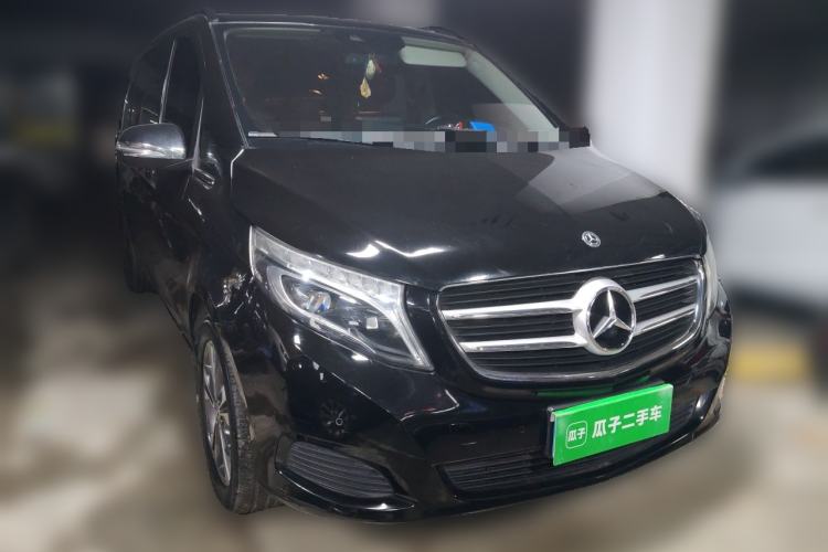 Used Mercedes-Benz V-Class 2018 V 260 Avantgarde Edition China VI Front Right 45 Deg