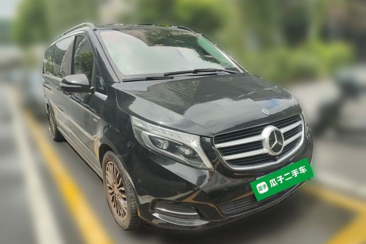 Used Mercedes-Benz V-Class 2018 V 260 L Prestige Extended Version China VI Front Right 45 Deg
