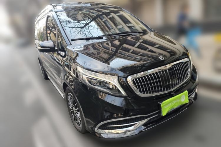 Used Mercedes-Benz V-Class 2018 V 260 L Prestige Extended Version China VI Front Right 45 Deg