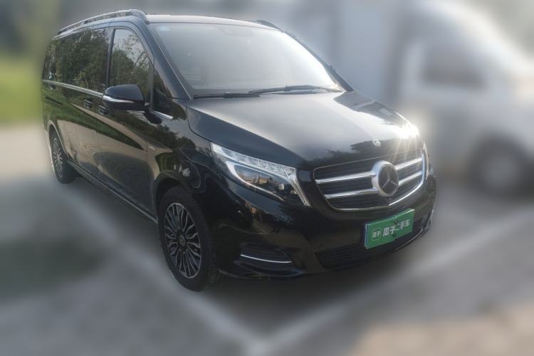 Used Mercedes-Benz V-Class 2018 V 260 L Prestige Extended Version China V Front Right 45 Deg