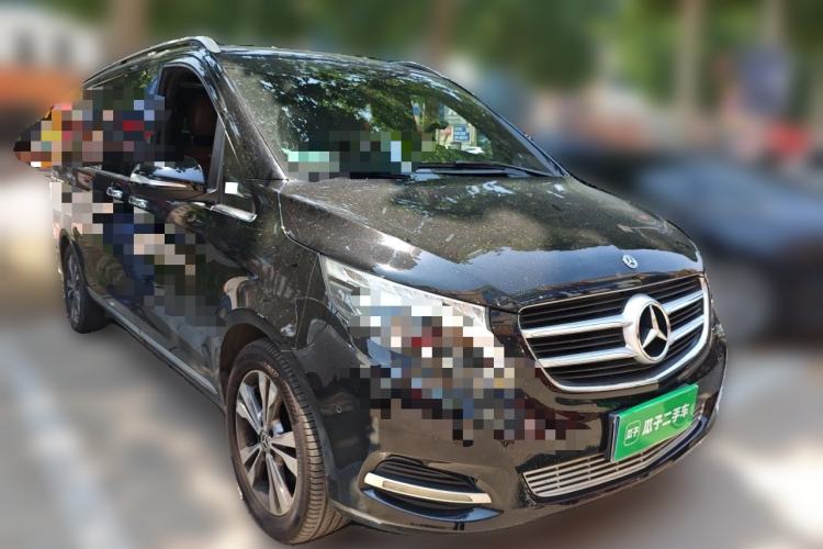 Used Mercedes-Benz V-Class 2018 V 260 Avantgarde Edition China VI Front Right 45 Deg